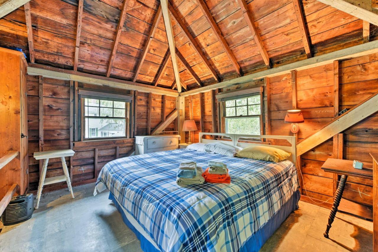Mattapoisett Home On 7 Acres With Private Beach! Екстер'єр фото