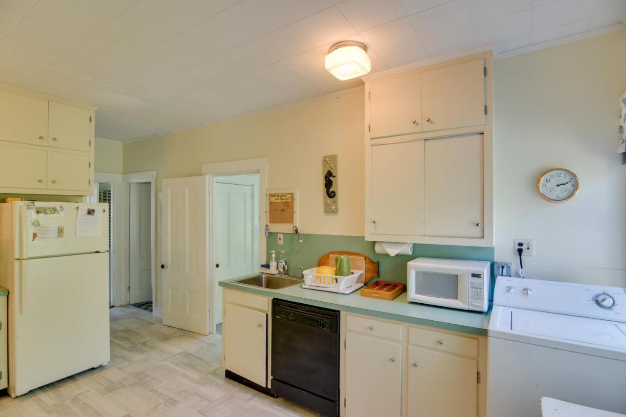 Mattapoisett Home On 7 Acres With Private Beach! Екстер'єр фото